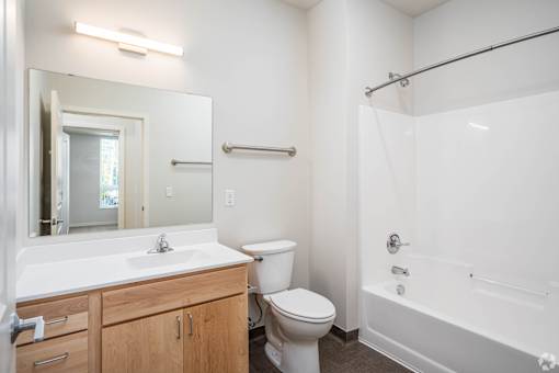 North Creek 2 BR1BA Bathroom