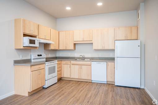 North Creek 2BR1BA Kitchen