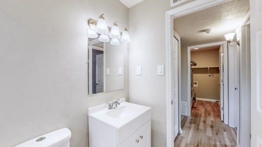 Patriot Crossing - Bathroom