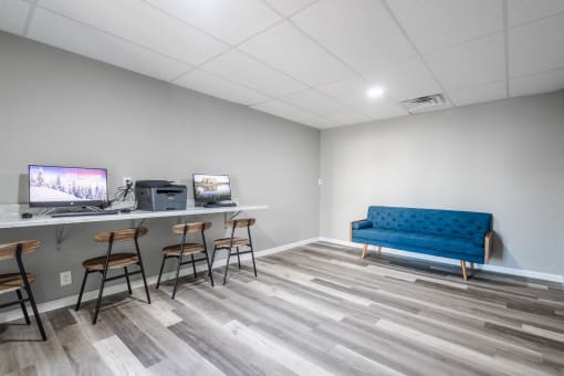 Patriot Crossing - Conference Room
