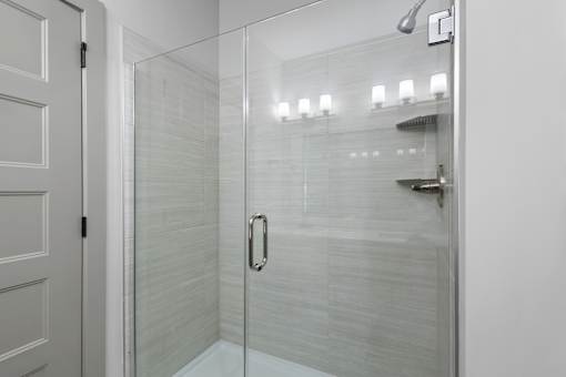 The Warren - Shower