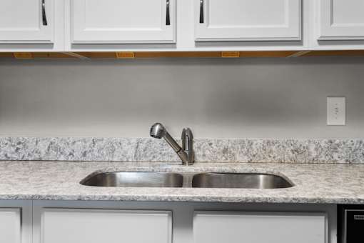 Clarksville Lofts - Kitchen