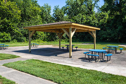 Bridgepointe Crossing - Gazebo