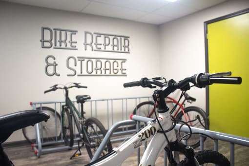 Lofts on Ormsby - Interior Bike Repair and Storage