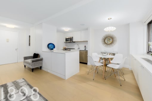 Holland Model Unit 2 bdrm