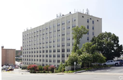 the building where the hotel is located