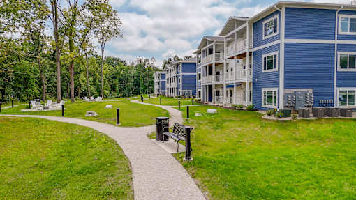 the preserve at city center apartments walking paths and benches