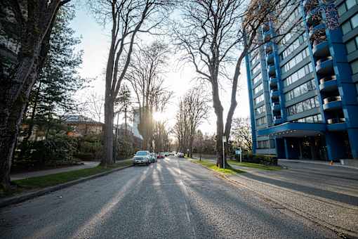 Blue Crest Apartments