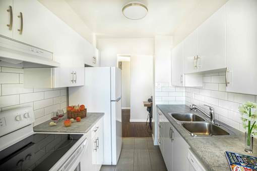 2 Bedroom - Kitchen