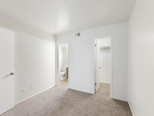 Bedroom with En Suite Bathroom at Rio Seco Apartments