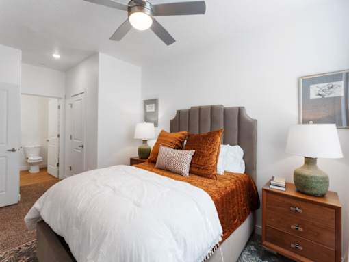 Bedroom with En Suite Bathroom at The Veridian