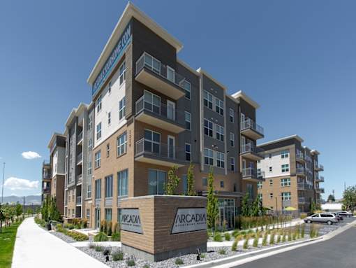 Outside View of Arcadia Apartments