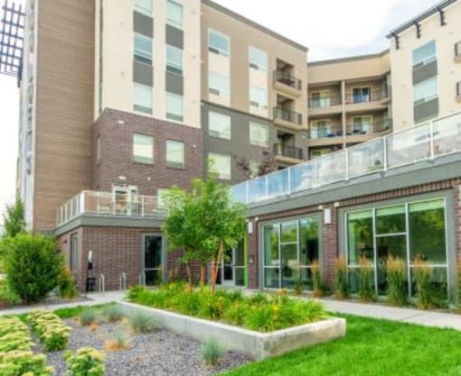 Lush Green Outdoors at 600 Lofts Apartments, Salt Lake City, UT, 84111