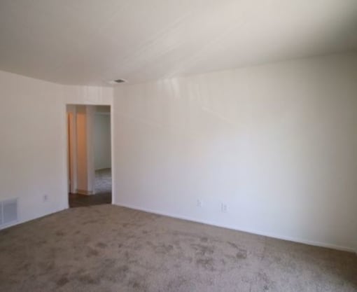 Shadow Way Affordable Apartments  Large Two Bedroom - Oceanside California 92057