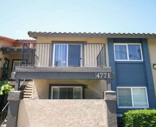 Shadow Way Affordable Two-Bedroom Apartments - Oceanside CA 92057