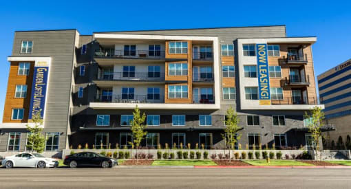Downtown SLC Garden Lofts Apts
