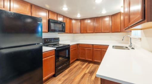Fully Equipped Kitchen at Devonshire Court Apartments & Townhomes, North Logan, 84341