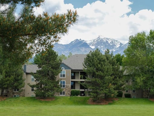 Lush Green Outdoor Spaces at Promontory Point Apartments, Sandy, UT, 84094
