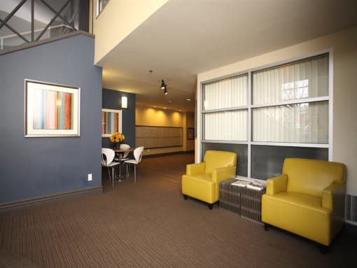 Burnett Station Leasing Center at Metropolitan Collection