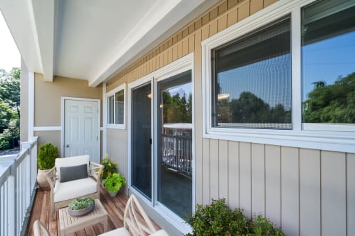 Balcony And Patio at Walker Mill Apartments, Maryland, 20747