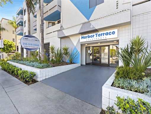 the building in which the hotel is located at Harbor Terrace Apartments, San Pedro ,California, 90731