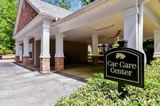 Lullwater at Bass | Car Care Center
