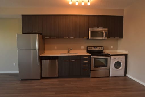 Inglewood 1410 Residential rental apartments convenient in-suite laundry