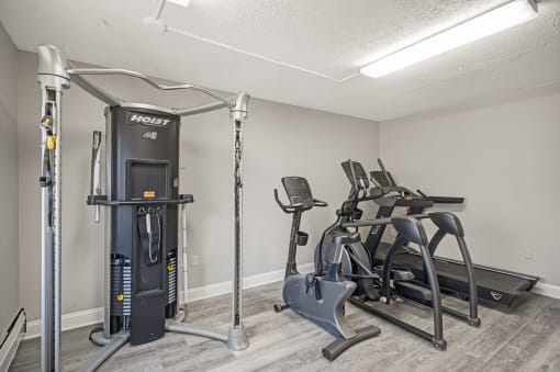 the gym at the preserve apartments