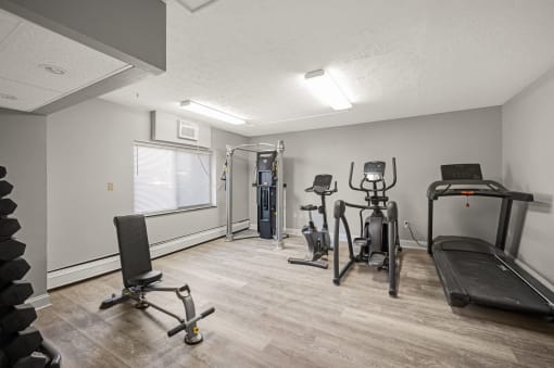 the gym at the preserve apartments
