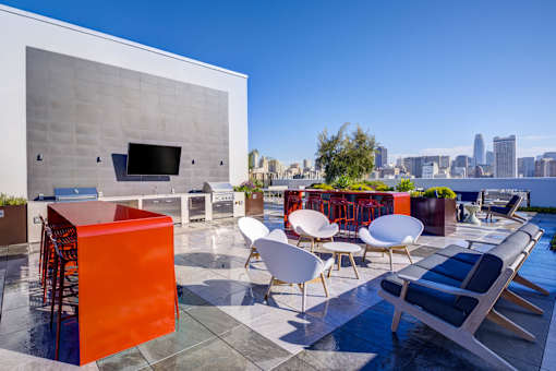 Roof top entertaining area at Vance in San Francisco, CA.