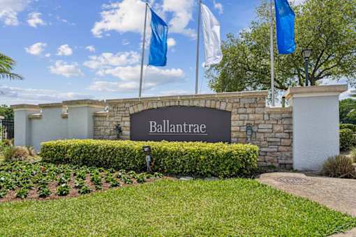 Welcome to the Ballantrae Apartments