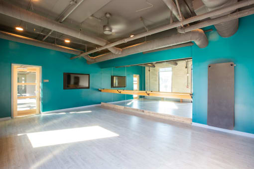 Yoga Studio | 511 Meeting