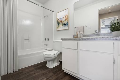 Designer Bathroom Suites at The Bay Club, Corpus Christi, TX, Texas, 78418