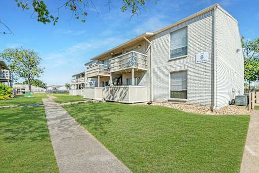 Greenspace Walking Trails at The Bay Club, Texas