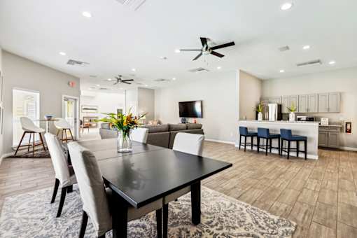A Spacious Dining Room at Flats on Chapel Apartments, Waco, TX, 76712