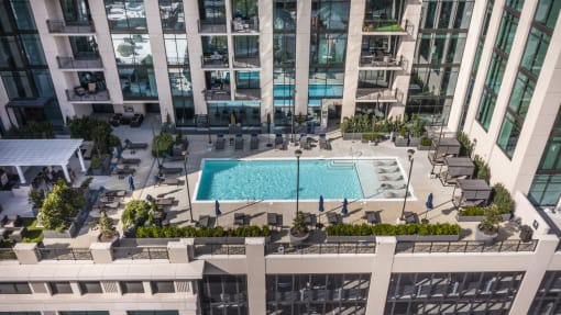 Rooftop Pool at The Sutton, Georgia