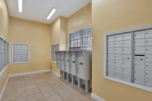 Mail Center | Floresta