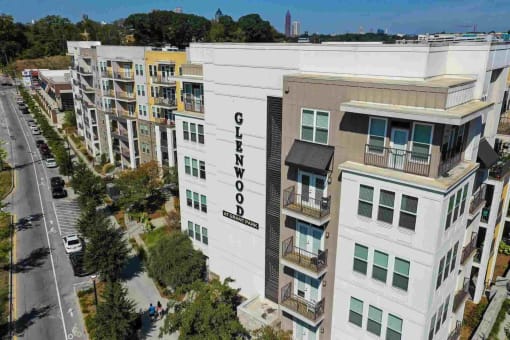 Apartment Community Exterior at Glenwood at Grant Park Apartments, Atlanta, 30316