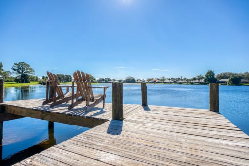 Relax with shimmering lake views at Lakes at Suntree, Melbourne, 32940
