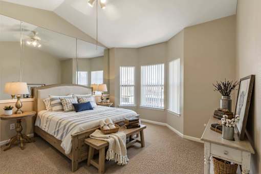 Large Bedroom at Flats on Chapel, Texas 76712