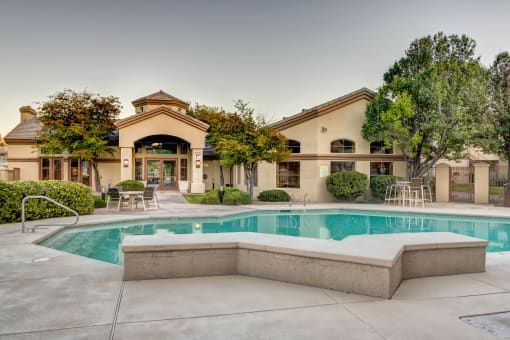 Pool | The Links at High Resort