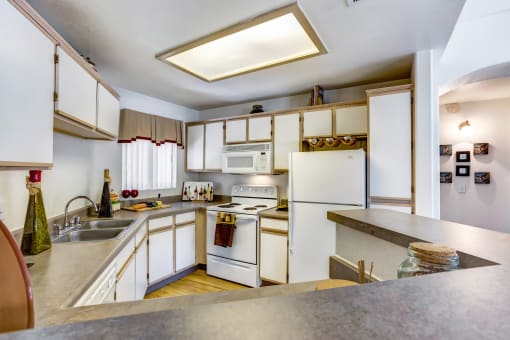 Kitchen at Links at High Resort, Rio Rancho