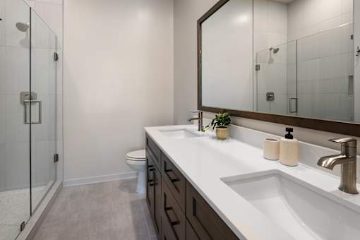Bathroom with mirror at Aerie Blue Sage, Nebraska, 68022
