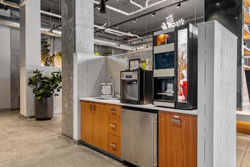 Community Kitchen at Revel, Minneapolis, MN, 55408