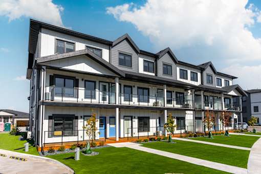Exterior View at Latitude 49 Townhomes, Winnipeg Manitoba