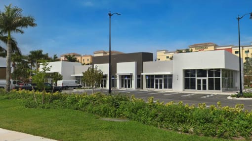 VPE Commerial Muti-Tenant Retail Building