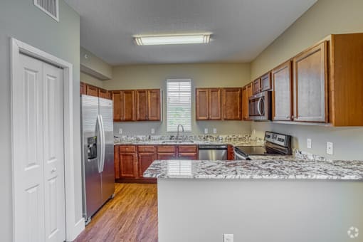Kitchen Appliances at Playa Apartments, Key Largo, FL