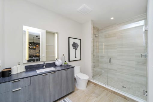 Luxurious Bathroom at Quantum Apartments, Fort Lauderdale