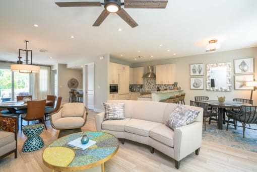 Sea Spray Living Area