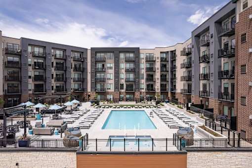 wide shot of pool at centennial apartment complex